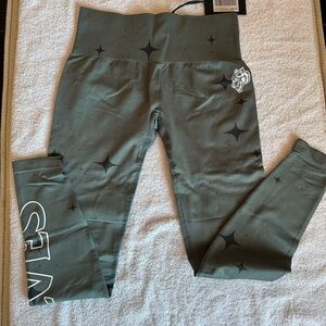 Darc Sport Green Star Pattern Leggings